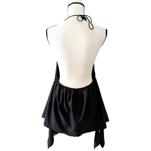 Boohoo Black & Red Floral Embroidery Halter Neck Open Back Poncho Top Size 14 - Picture 3 of 7